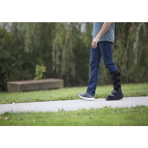 United Ortho Air Cam Walker Fracture Boot, Medium Black, Sprain, Post-Op, Rocker - Picture 5 of 6